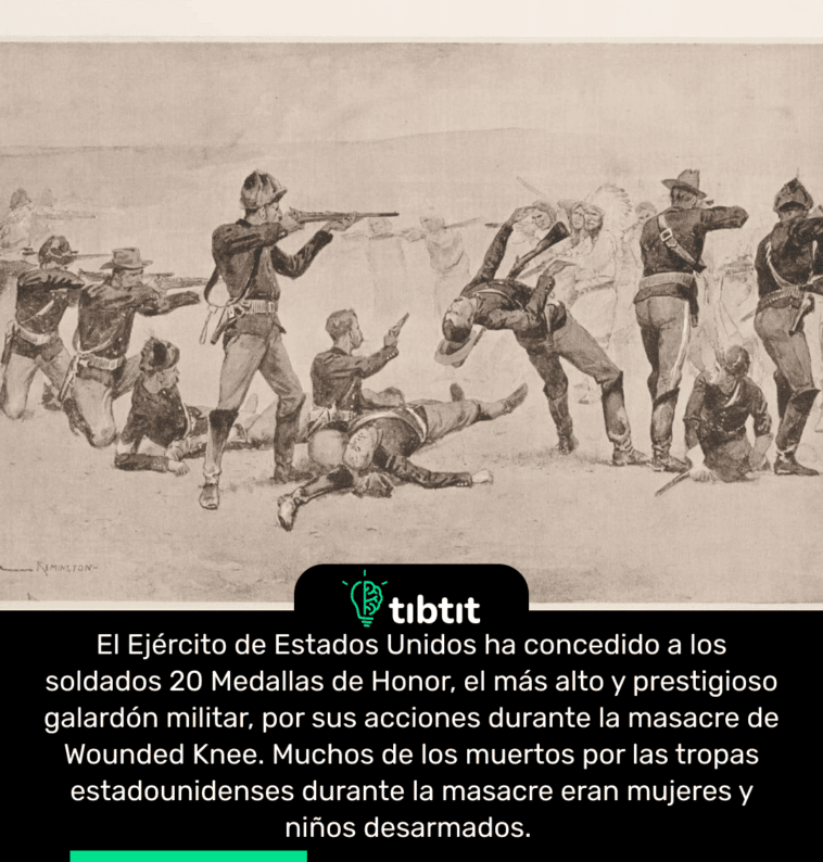 El Ejército de Estados Unidos ha concedido a los soldados 20 Medallas de Honor, el más alto y prestigioso galardón militar, por sus acciones durante la masacre de Wounded Knee. Muchos de los muertos por las tropas estadounidenses durante la masacre eran mujeres y niños desarmados.