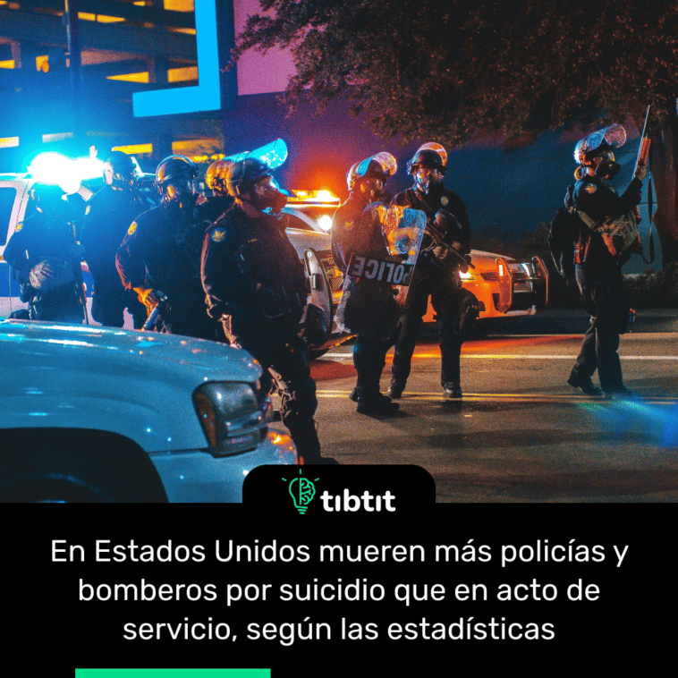En Estados Unidos mueren más policías y bomberos por suicidio que en acto de servicio, según las estadísticas