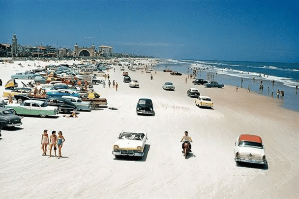 Playa de Daytona en 1957.