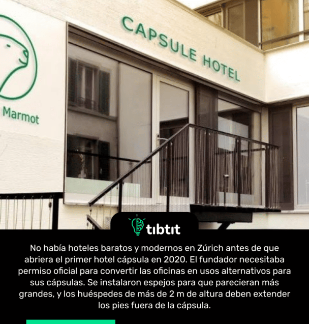 No había hoteles baratos y modernos en Zúrich antes de que abriera el primer hotel cápsula en 2020. El fundador necesitaba permiso oficial para convertir las oficinas en usos alternativos para sus cápsulas. Se instalaron espejos para que parecieran más grandes, y los huéspedes de más de 2 m de altura deben extender los pies fuera de la cápsula.