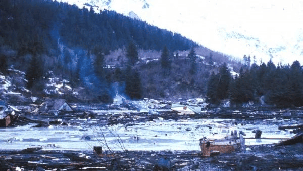 Devastación del terremoto de Prince William Sound de 1965. (Crédito de la imagen: USGS)
