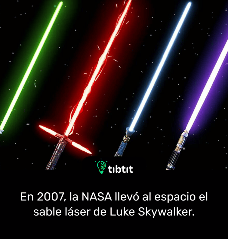 En 2007, la NASA llevó al espacio el sable láser de Luke Skywalker.