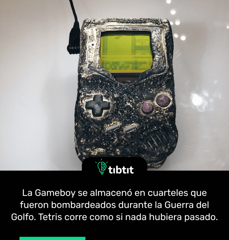 La Gameboy se almacenó en cuarteles que fueron bombardeados durante la Guerra del Golfo. Tetris corre como si nada hubiera pasado.