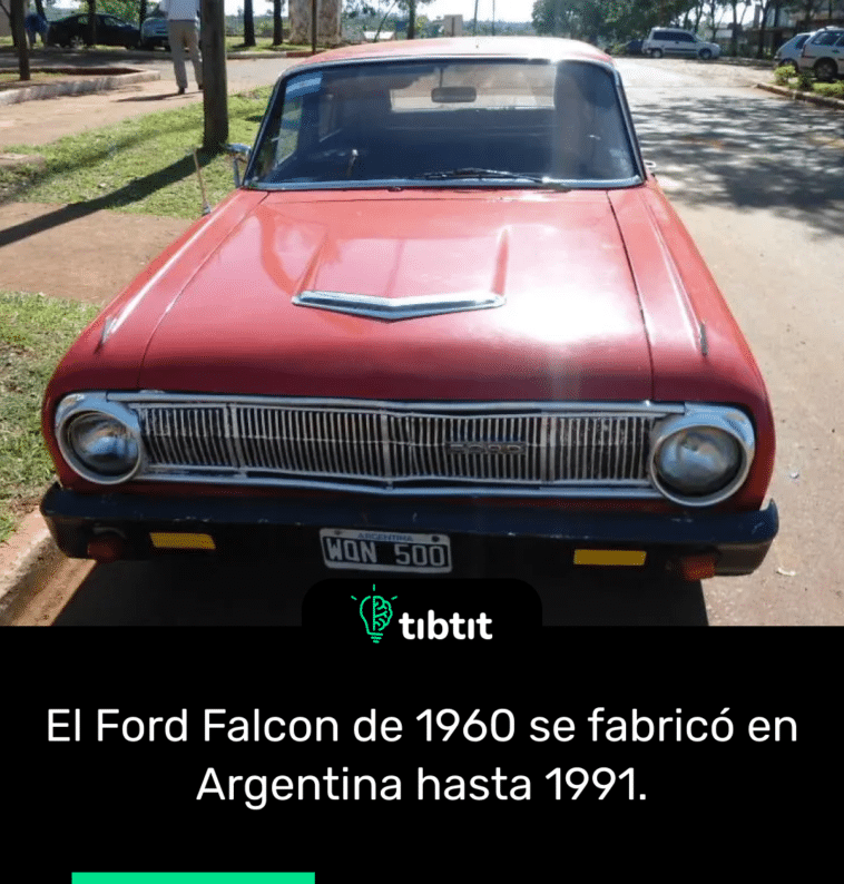 El Ford Falcon de 1960 se fabricó en Argentina hasta 1991.