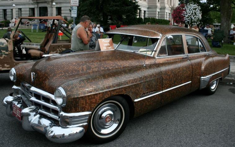 Este trabajo de pintura de Cadillac costó solo $ 383.00