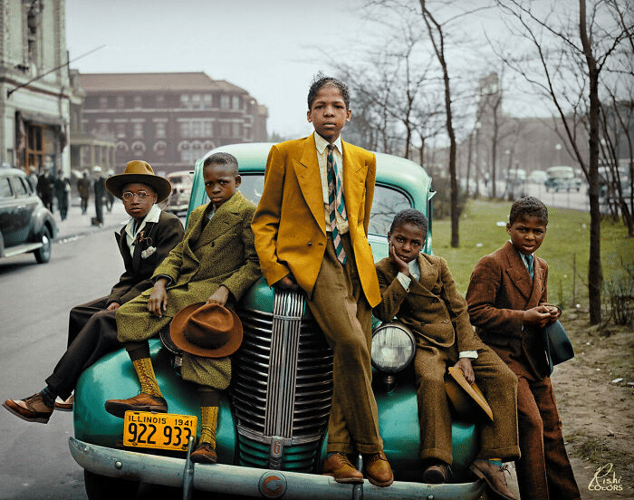 Niños afroamericanos en la mañana de Pascua, Southside, Chicago, Illinois, abril de 1941 [coloreado]